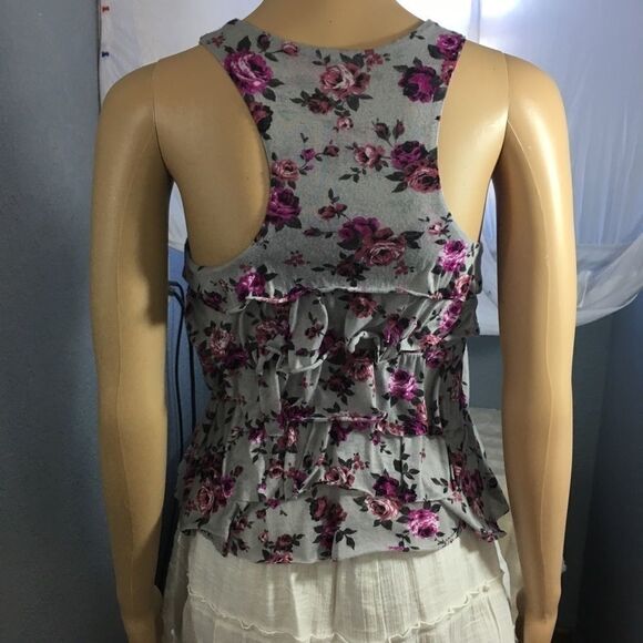Kala Top Small Grey Pink Flowers Ruffles Small - Picture 3 of 4